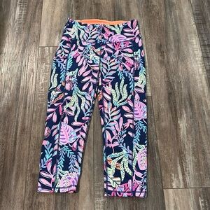 Lilly Pulitzer Luxletic cropped weekender pants small